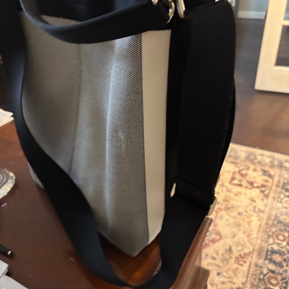 Rothy’s The Bucket Bag